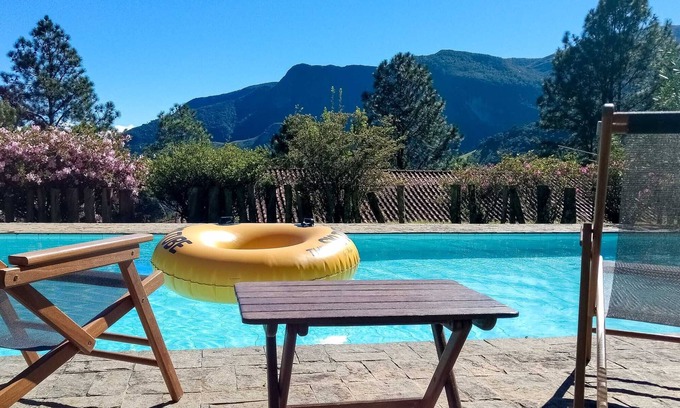 Miguel Pereira House | Mountain Getaway from 06 Pax> Breakfast & Custom Cooking