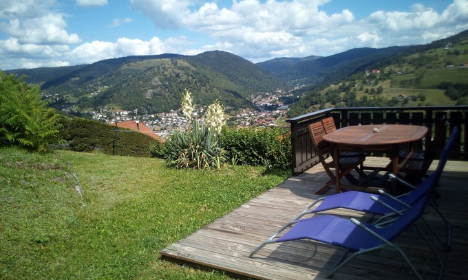 La Bresse Apartment | Mountain gîte, panoramic view of the Hautes-Vosges massif!