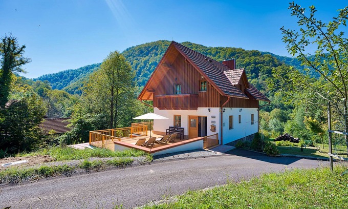 Kostel House | Mountain house Rupicapra with Sauna and Outdoor Hot Tub