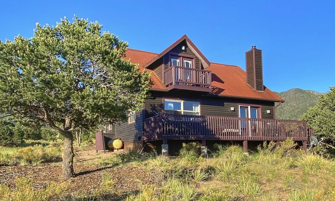 Baca Grande House | Mountain lodge w/panoramic views from hot tub