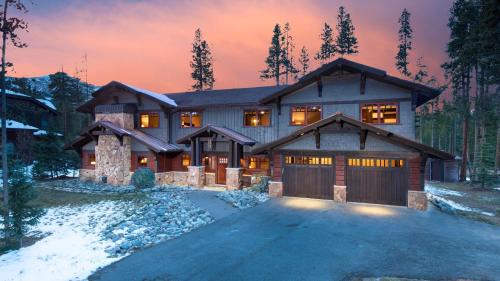 Christie Heights House | Mountain Memories