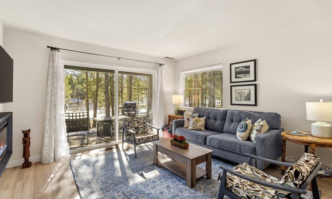 Truckee Apartment | Mountain Oasis for 2 in Tahoe Donner