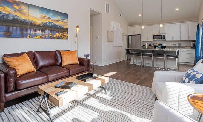 Fairview House | Mountain Star with Discounted Pricing!