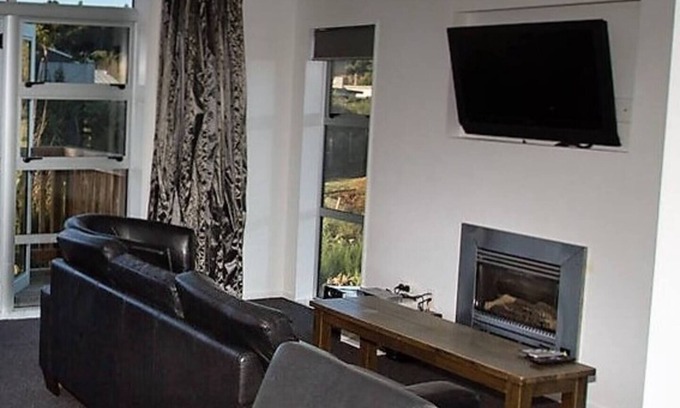 Ohakune House | Mountain View Apartments Ohakune - 27A/B/C - 11 BR