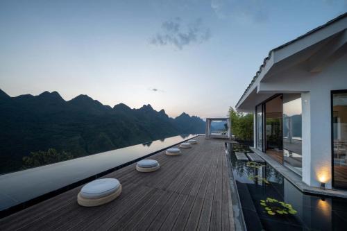 Guanling Buyei and Miao Autonomous County Hotel | Mountain View Boutique Hotel