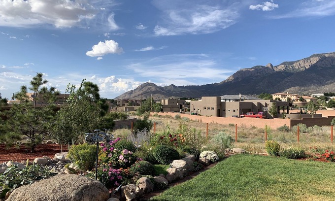 North Albuquerque Acres House | Mountain View Casita