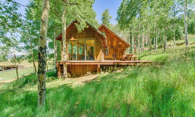 Angel Fire Cabin | Mountain-View Ranch w/200 Acres in Angel Fire