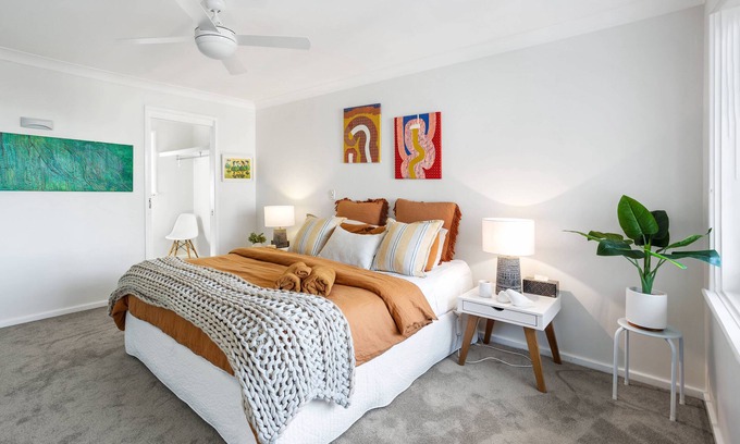 Mount Riverview House | Mountains Retreat For A Couple King Bed/Ensuite