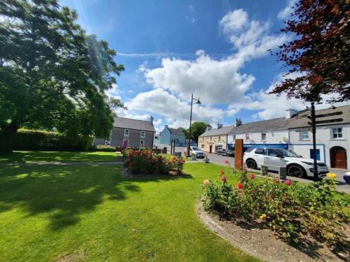 Stradbally House | Mounvaud Lodge
