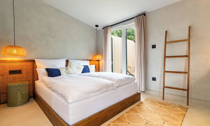 Cove Donja Krusica (Donje selo) Bed & Breakfast | Moya Boutique Sleep - Seaside Bungalow 1