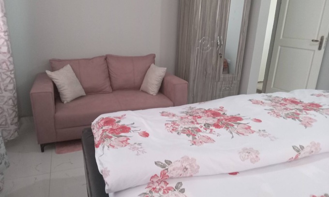 Tema Apartment | Mr. Raphael Rental Apartment