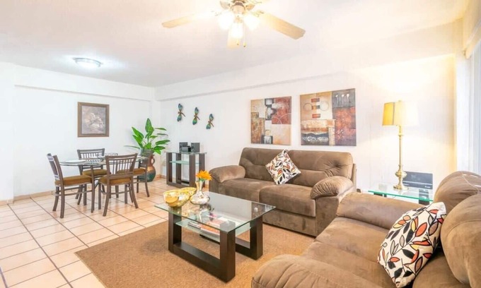 Downtown Queretaro Apartment | +MS +Maravillosa Suite +Céntrica +Cerca Av. Tecnológico