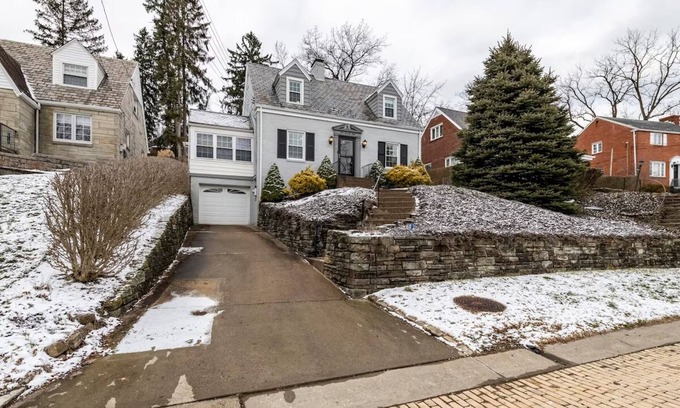 Mount Lebanon House | Mt. Lebanon Cape Cod Retreat - 7 mi/15 mins from Downtown PGH