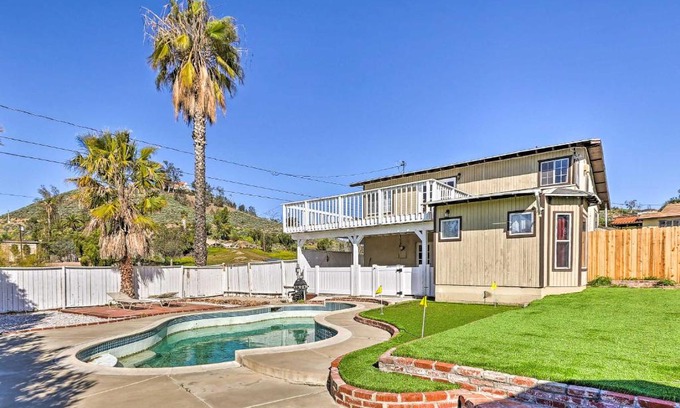 Lake Elsinore House | Mtn-View Home Less Than 1 Mi to Lake Elsinore!