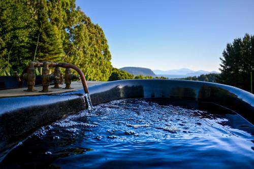 Kinloch House | Muirs Reef Lodge Kinloch holiday home Lake Taupo