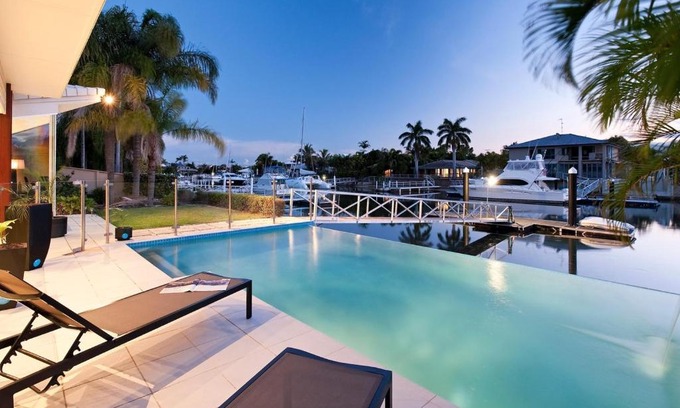 Minyama Villa | Mulloka Villa. Sunshine Coast Minyama