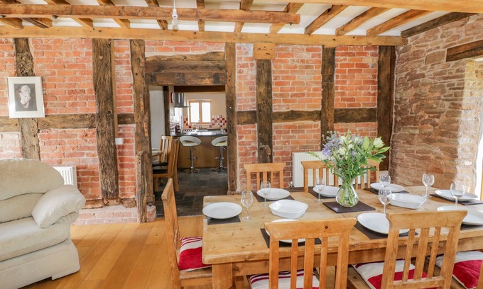 Hay-on-Wye Cottage | Munderfield Mill