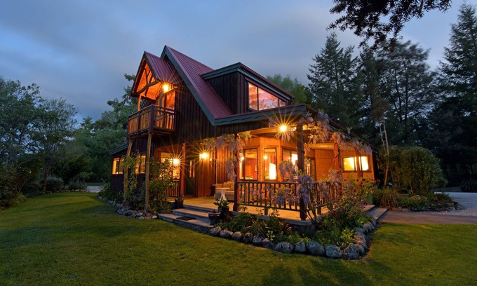 Murchison House | Murchison Lodge