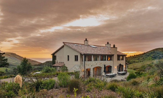 Muriwai House | Muriwai Estate