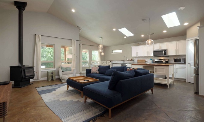 Boyd Acres House | Murphy's Resort | Private Hot-Tub | Pet's OK