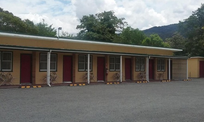 Murrurundi Hotel | Murrurundi Motel