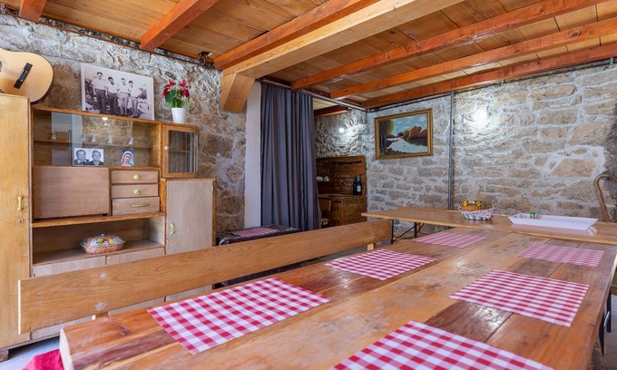 Podgradina Apartment | Murva, Posedarje, Croatia