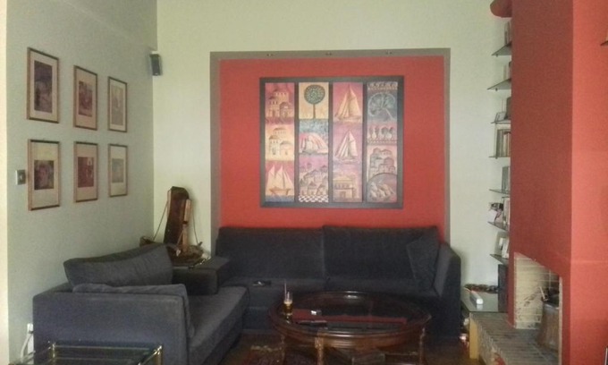 Kypseli Apartment | Music Hall