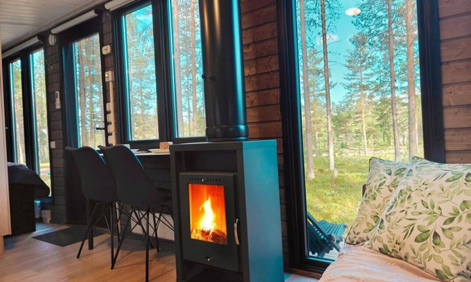 Kolari Cottage | MUSTIKKA|Sauna|Fireplace|WiFi|BBQ|Terrace|Ski 200m