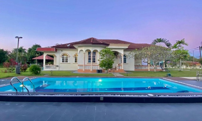 Air Hangat Villa | My Excel Garden Deluxe Villa with Orchard and Pool