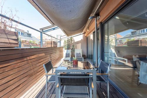 Sant Gervasi – la Bonanova Apartment | My Space Barcelona Penthouse Terrace