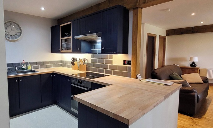 Dogdyke Cottage | Mylo’s Cottage, Langrick, Lincolnshire - 3 Bedrooms, Sleeps up to 6