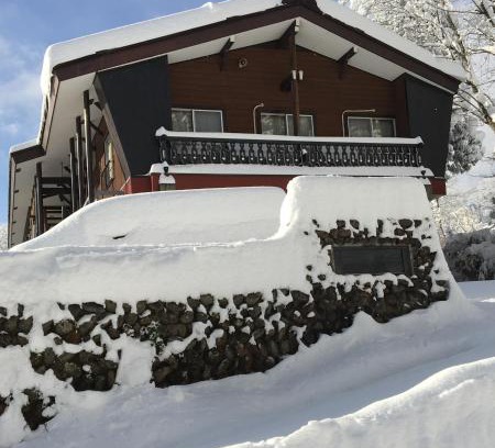 Akakura Cabin | Myoko Ski Lodge in Akakura Village