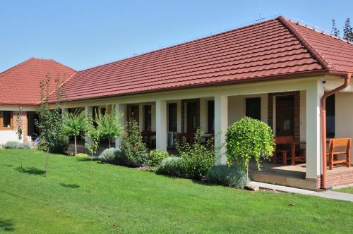 Velky Meder House | Néró Apartman