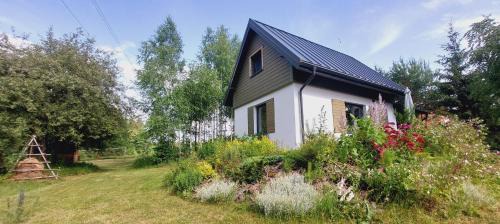 Giby House | Na Skraju Szlaków