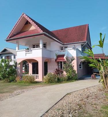 Ban Du House | Nadee House