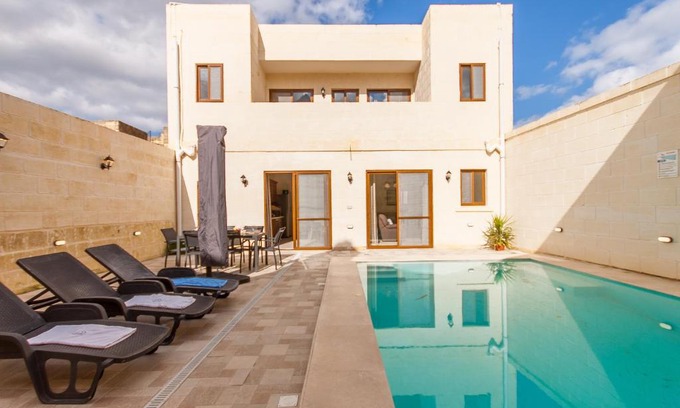 Nadur House | Nadurin, Large Villa 7 Bedrooms - 2 Pools