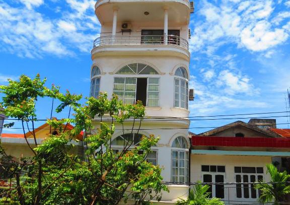Dong Hoi Hotel | Nam Long Hotel