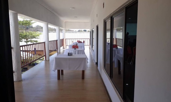 Choma Cabin | Namakau Lodge