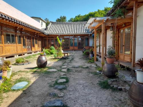 Gyeongju House | Namuae