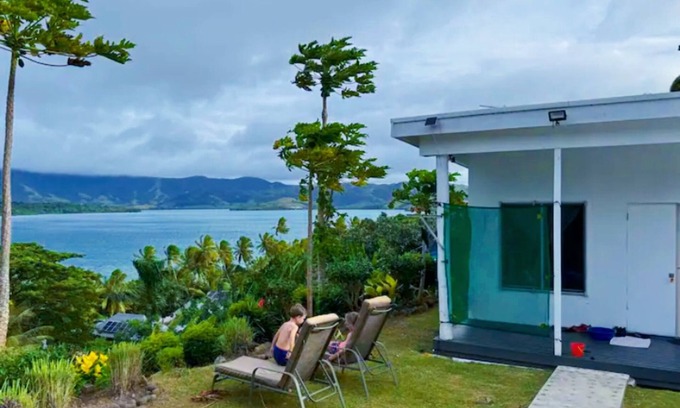 Nananu-i-Ra House | Nananu-I-Ra Oceanfront House - Island Escape