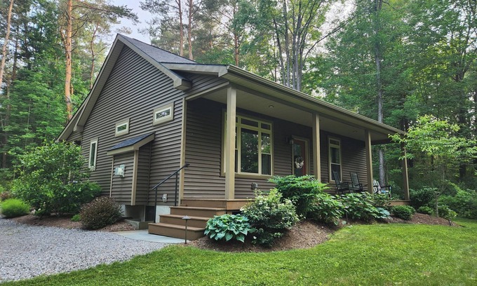 Naples House | Naples Valley Getaway-Private home with hot tub.