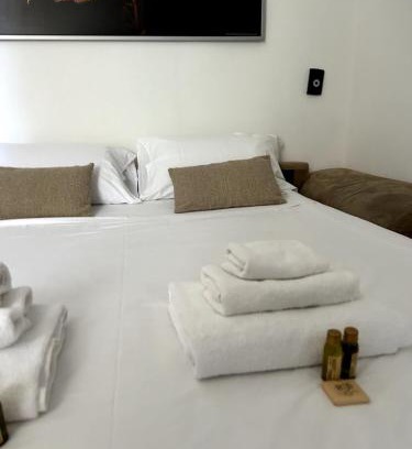 Arenella Apartment | Napoli-Vomero Casa Januarius