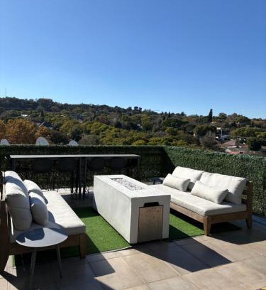 Arcadia Apartment | Nare Penthouse