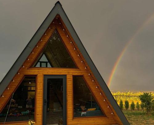 Tsilkani Ski Chalet | Narnia Cottages