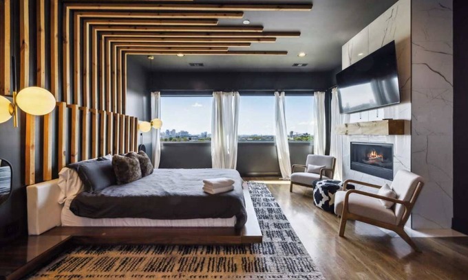 Katie Hill Neighborhood Apartment | Nashville Dream Stay: Cozy Living & Luxe Rooms