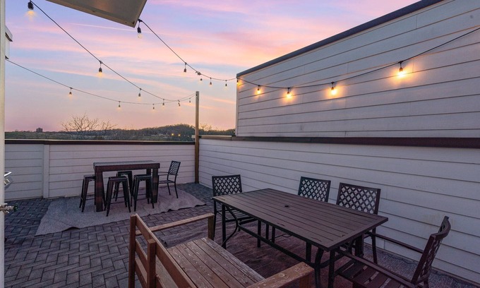 Haynes Area Cottage | Nashville Nest - Rooftop Patio - Mins To Broadway