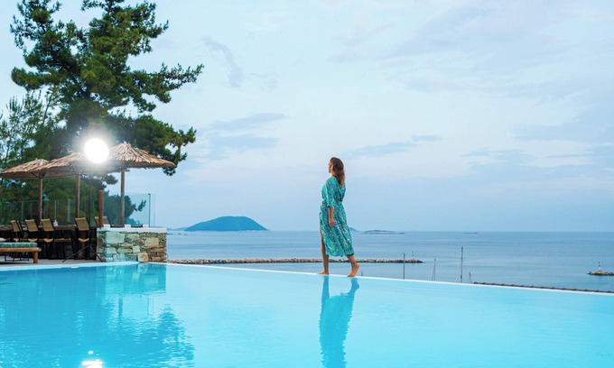 Loutraki Hotel | Natura Luxury Boutique Hotel Skopelos