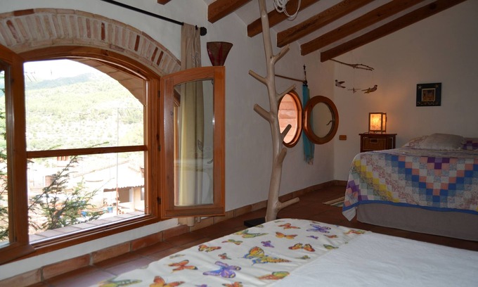 Eslida Cottage | Natural and cozy.