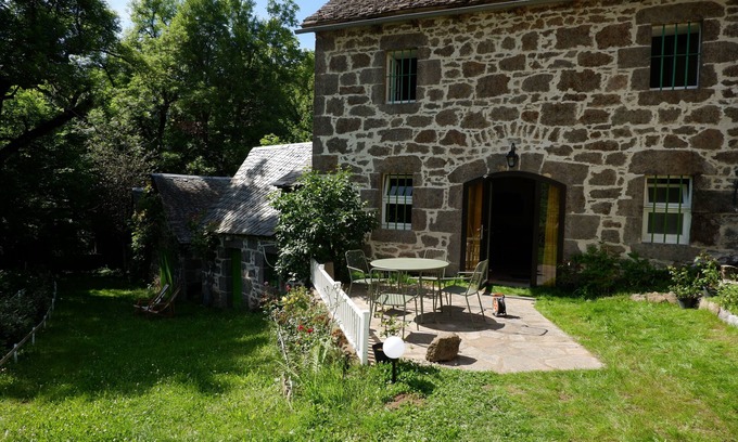 Girgols House | Nature, Peace and Pleasure