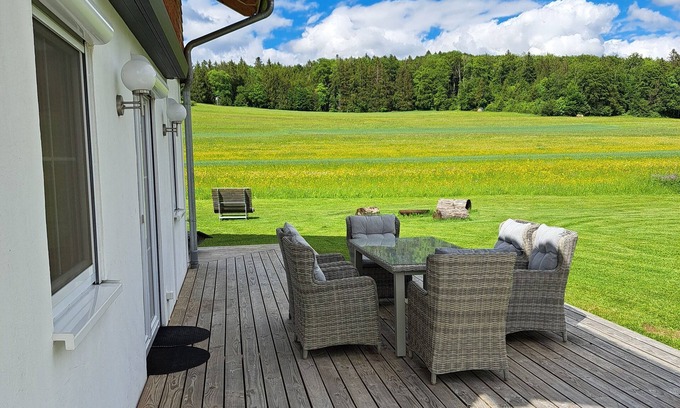 Gemarkung Oberdigisheim House | NATURE PURE! Your vacation home with its own sauna, terrace and large garden